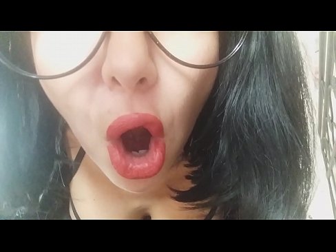 ❤️ Heval, dêya te îro nahêle tu biçî dibistanê... Pir hewcedariya min bi te heye... ❤❌ Super porno li ku.hentaiser.ru